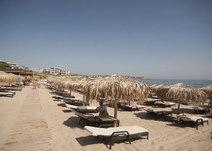 Orange Aparthotel 4*