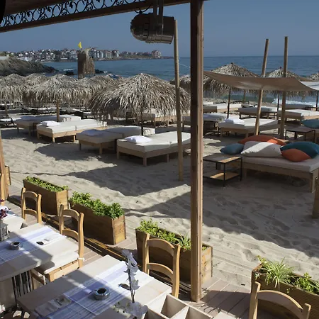 Orange Aparthotel 4*