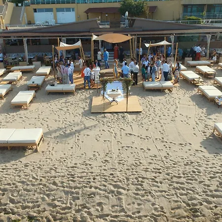 Orange Apartmanhotel 3*